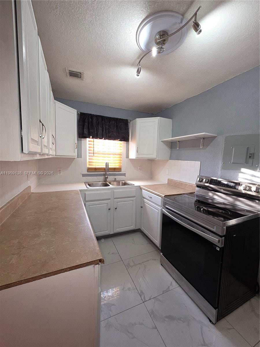 2401 NW 56th Street, Miami, FL 33142 photo 8