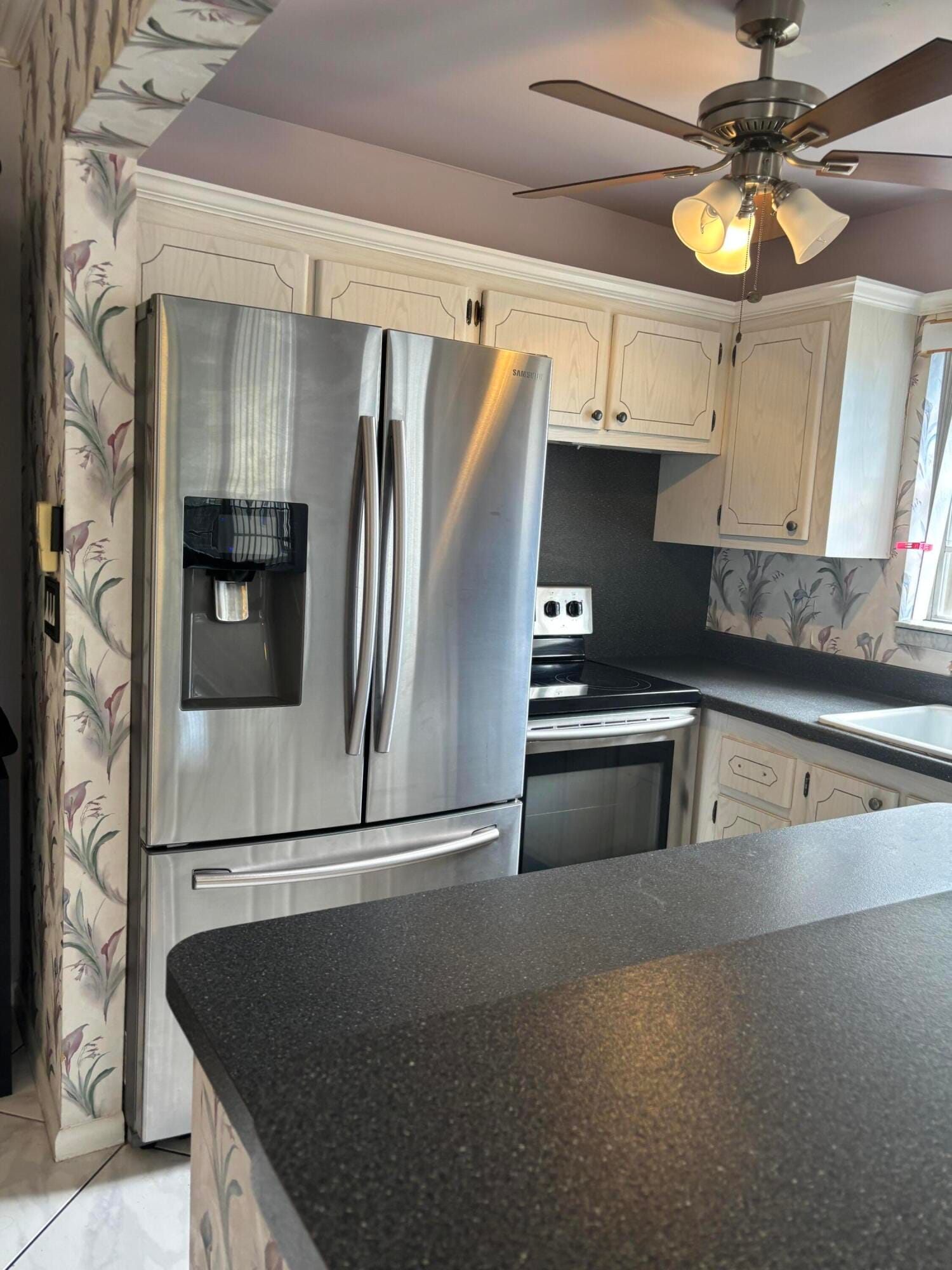 81 Windsor D — photo 9