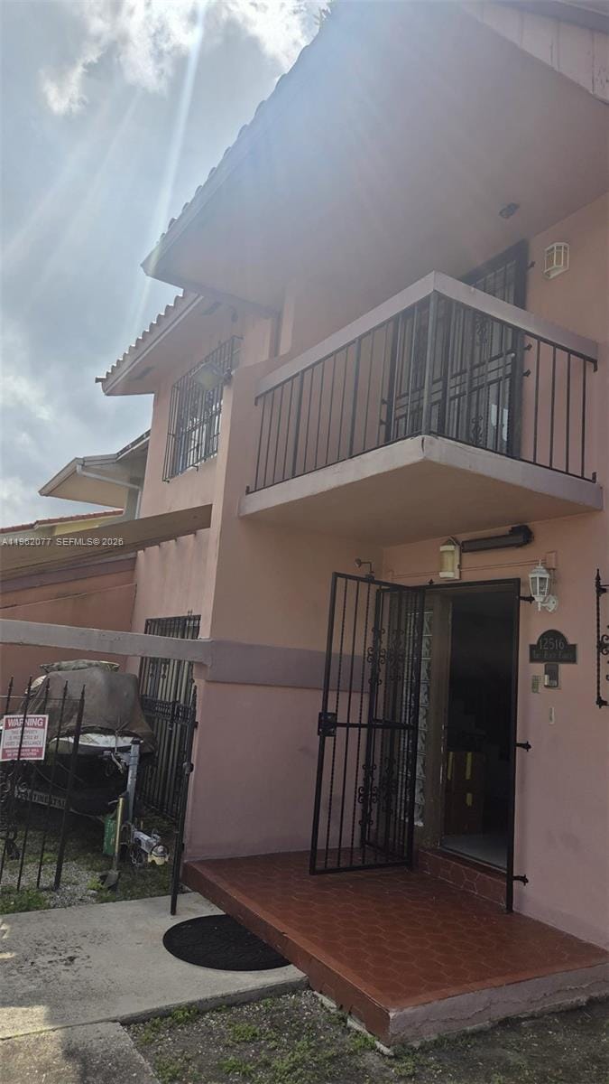12516 SW 9th Terrace 2, Miami, FL 33184 photo 2