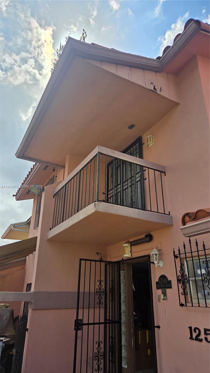 12516 SW 9th Terrace 2, Miami, FL 33184, Miami