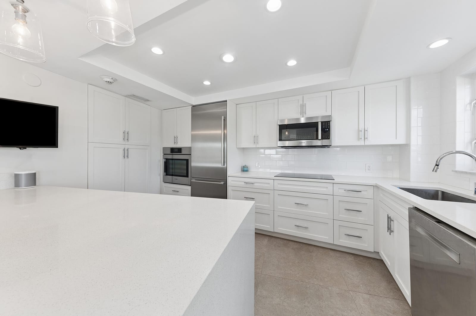 555 SE 6th Avenue 1f, Delray Beach, FL 33483 photo 2