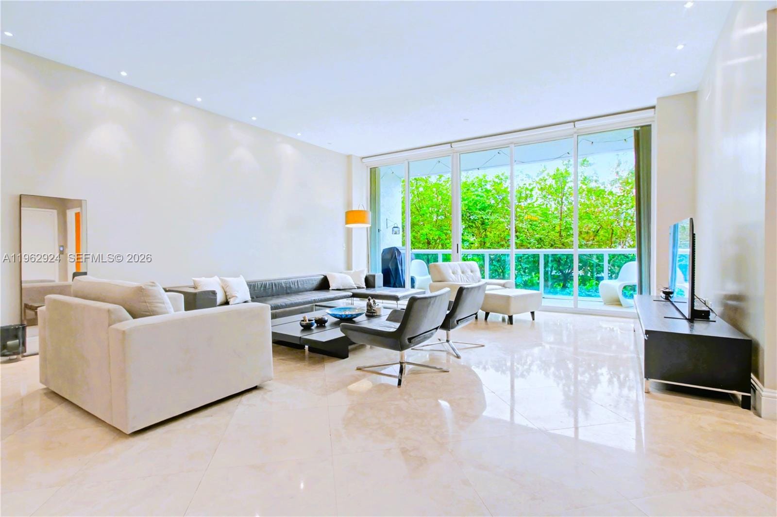 16500 Collins Avenue TH-9, Sunny Isles Beach, FL 33160 photo 6