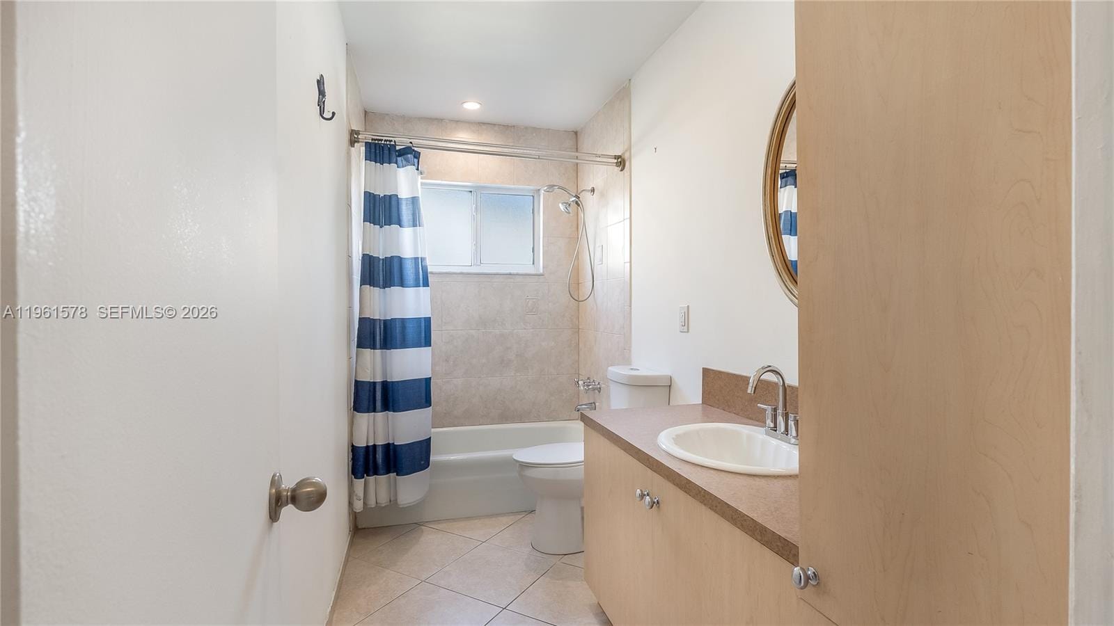 9501 NW 8th Street, Pembroke Pines, FL 33024 photo 17