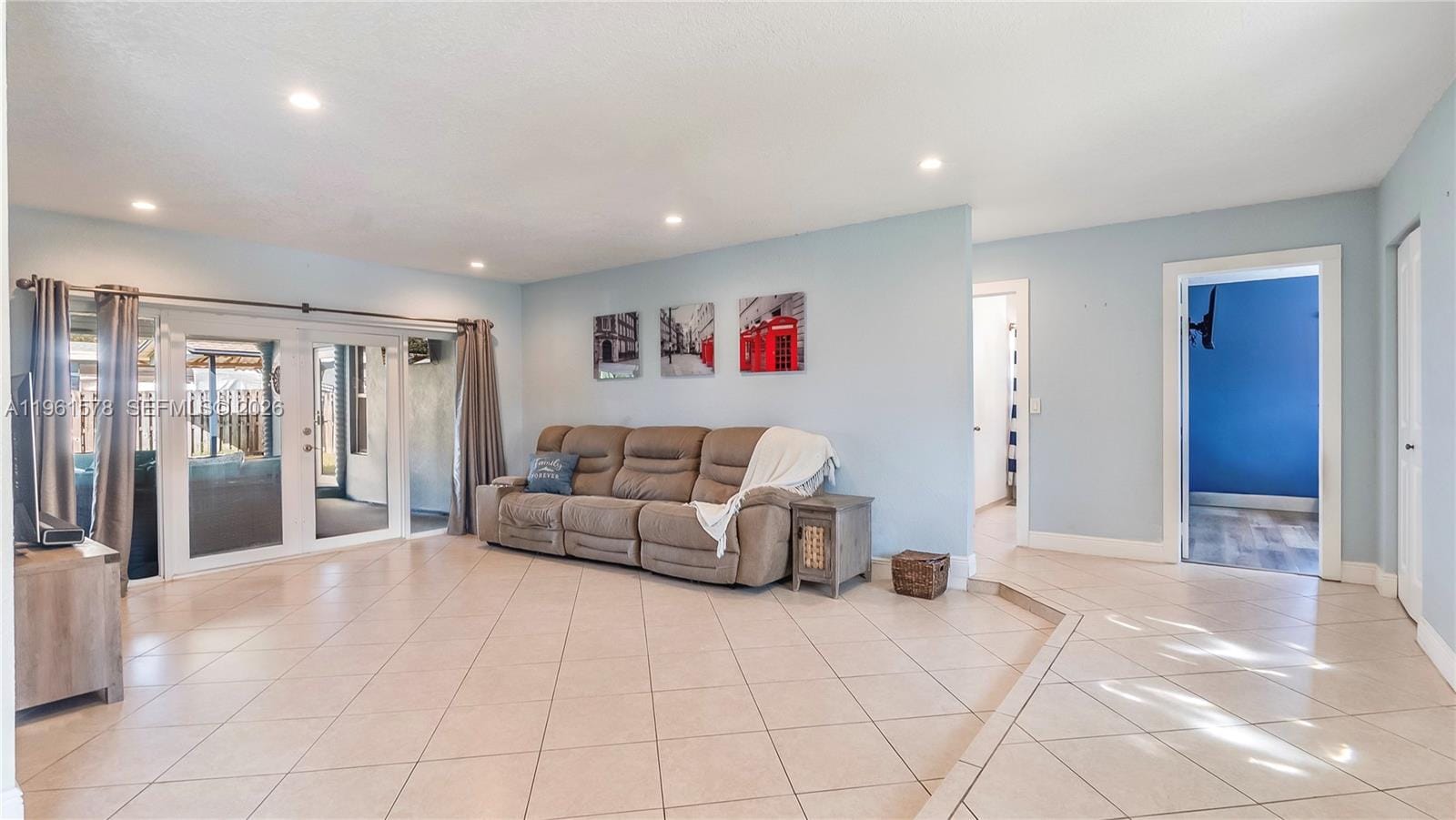 9501 NW 8th Street, Pembroke Pines, FL 33024 photo 10