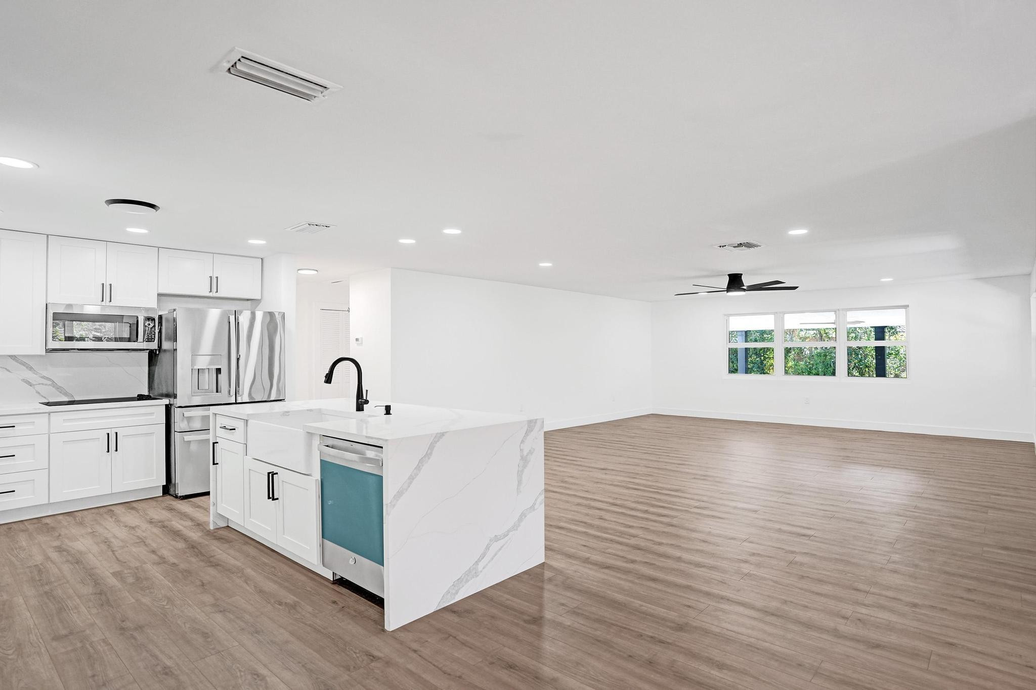 216 Bayberry Drive, Plantation, FL 33317 photo 15