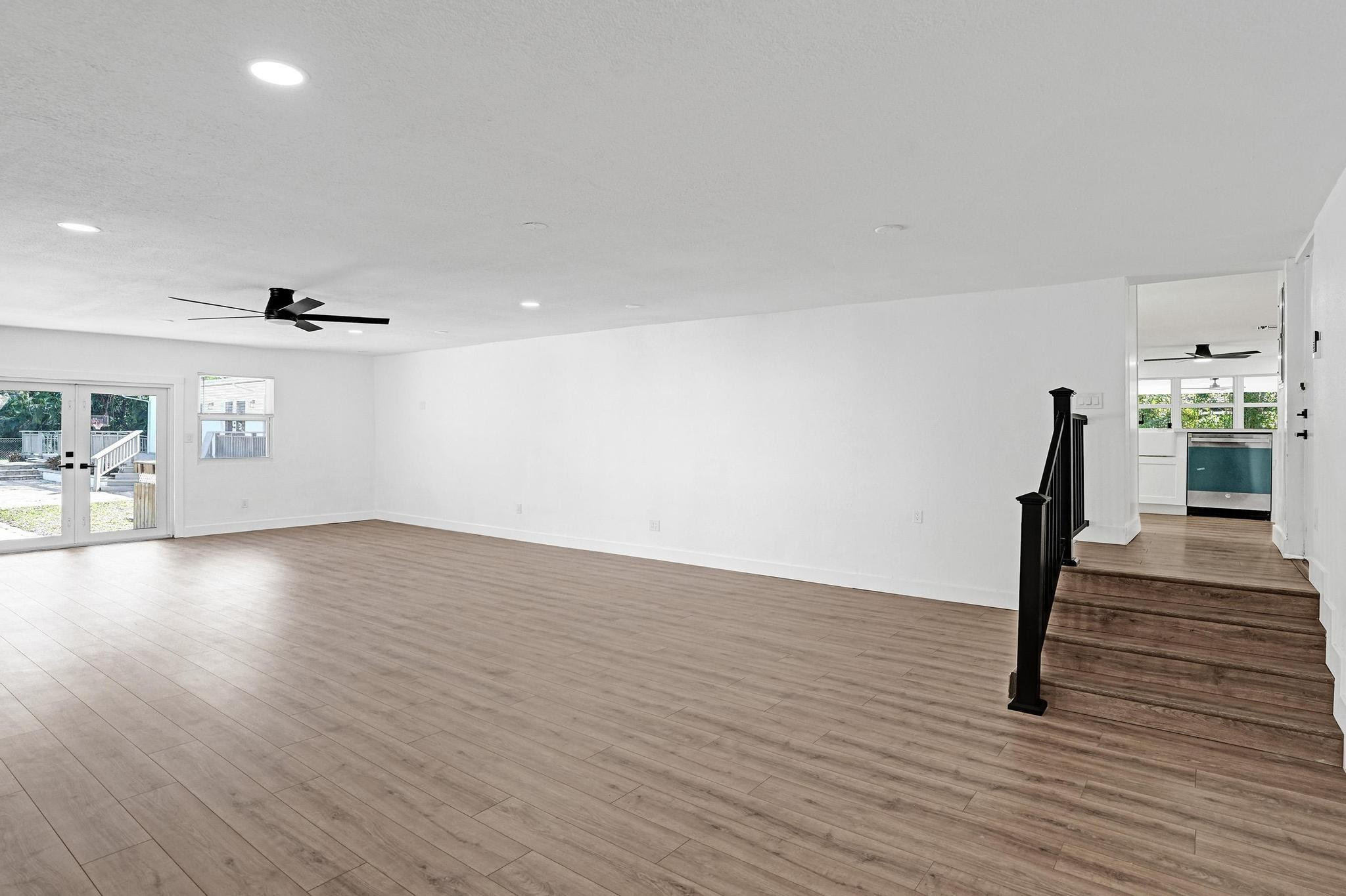 216 Bayberry Drive — photo 6