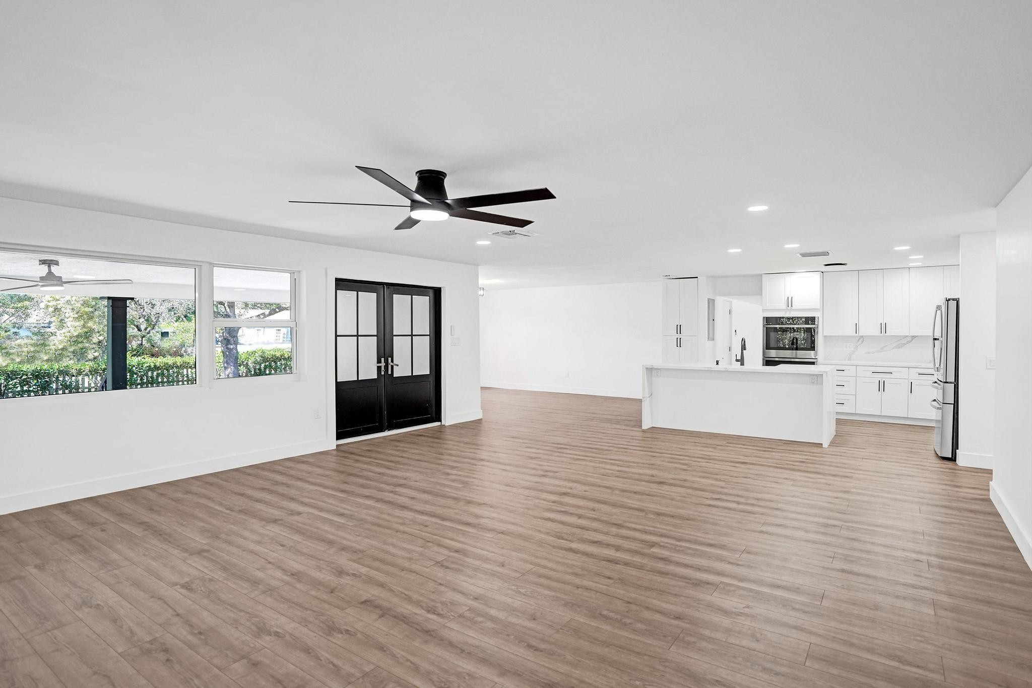 216 Bayberry Drive — photo 9