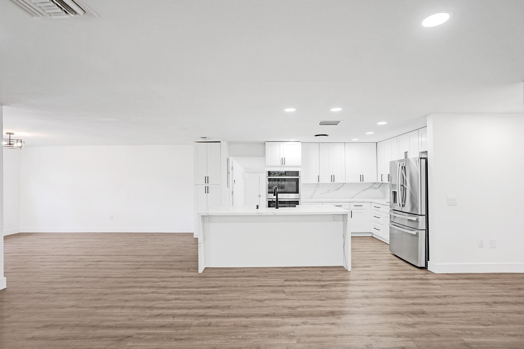 216 Bayberry Drive — photo 10