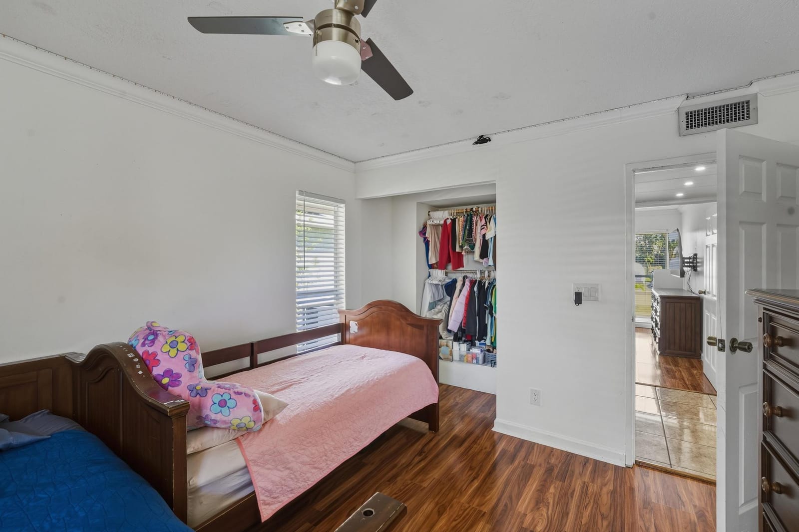 7907 NW 66th Terrace — photo 11
