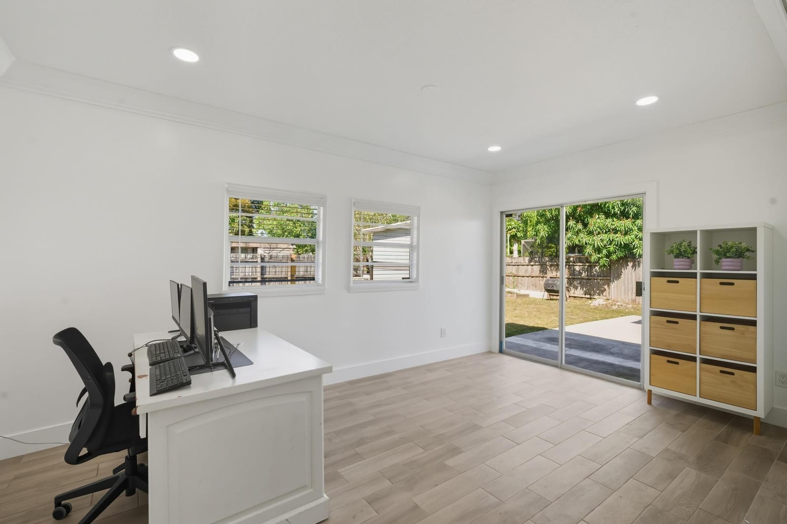7907 NW 66th Terrace — photo 7