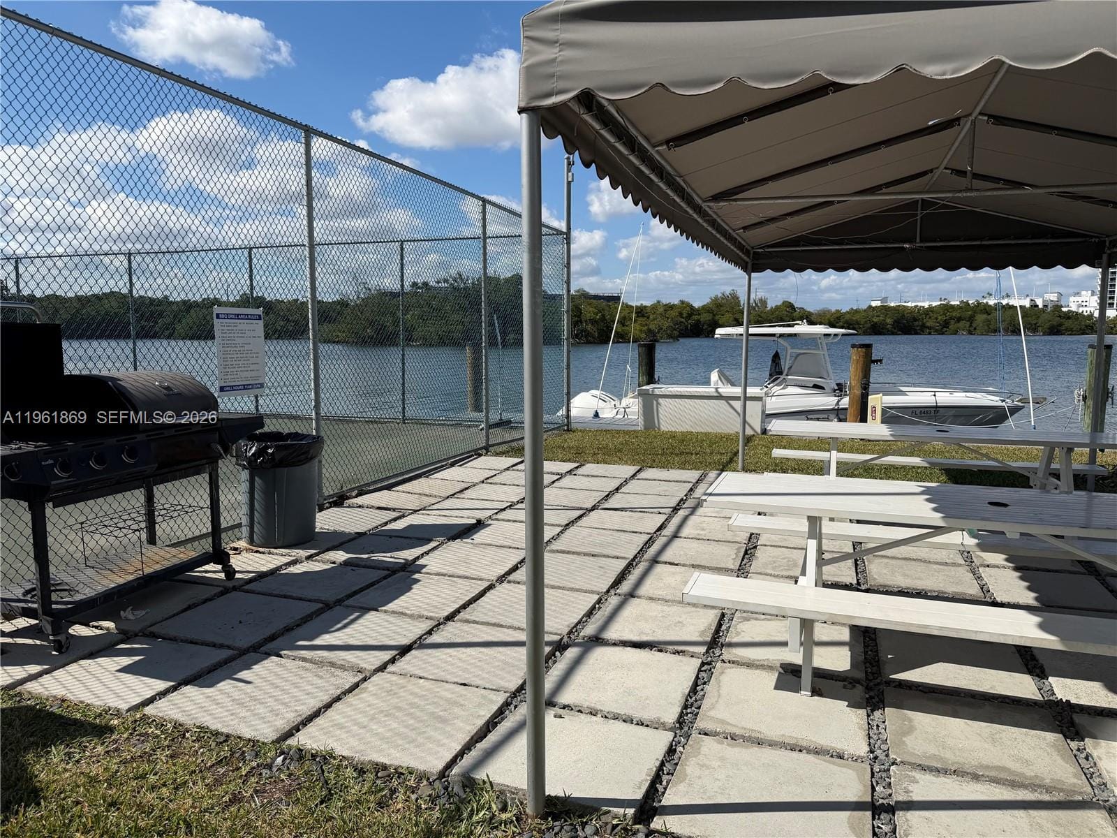 16546 NE 26th Avenue 6H, North Miami Beach, FL 33160 photo 6