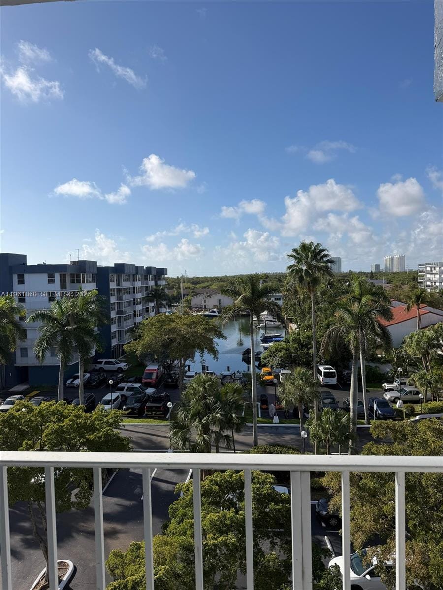 16546 NE 26th Avenue 6H, North Miami Beach, FL 33160 photo 10