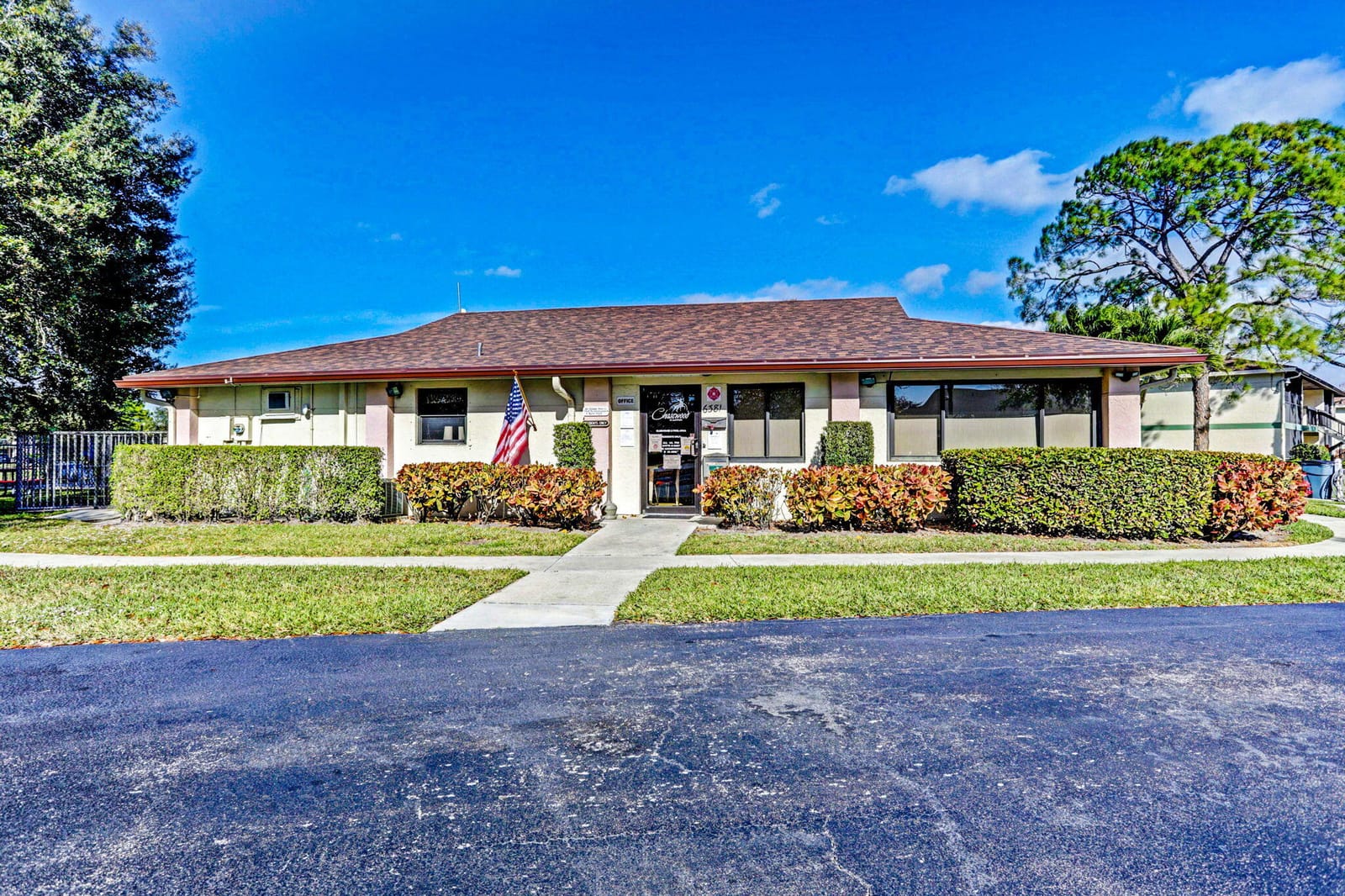 6572 Chasewood Drive F, Jupiter, FL 33458 photo 14