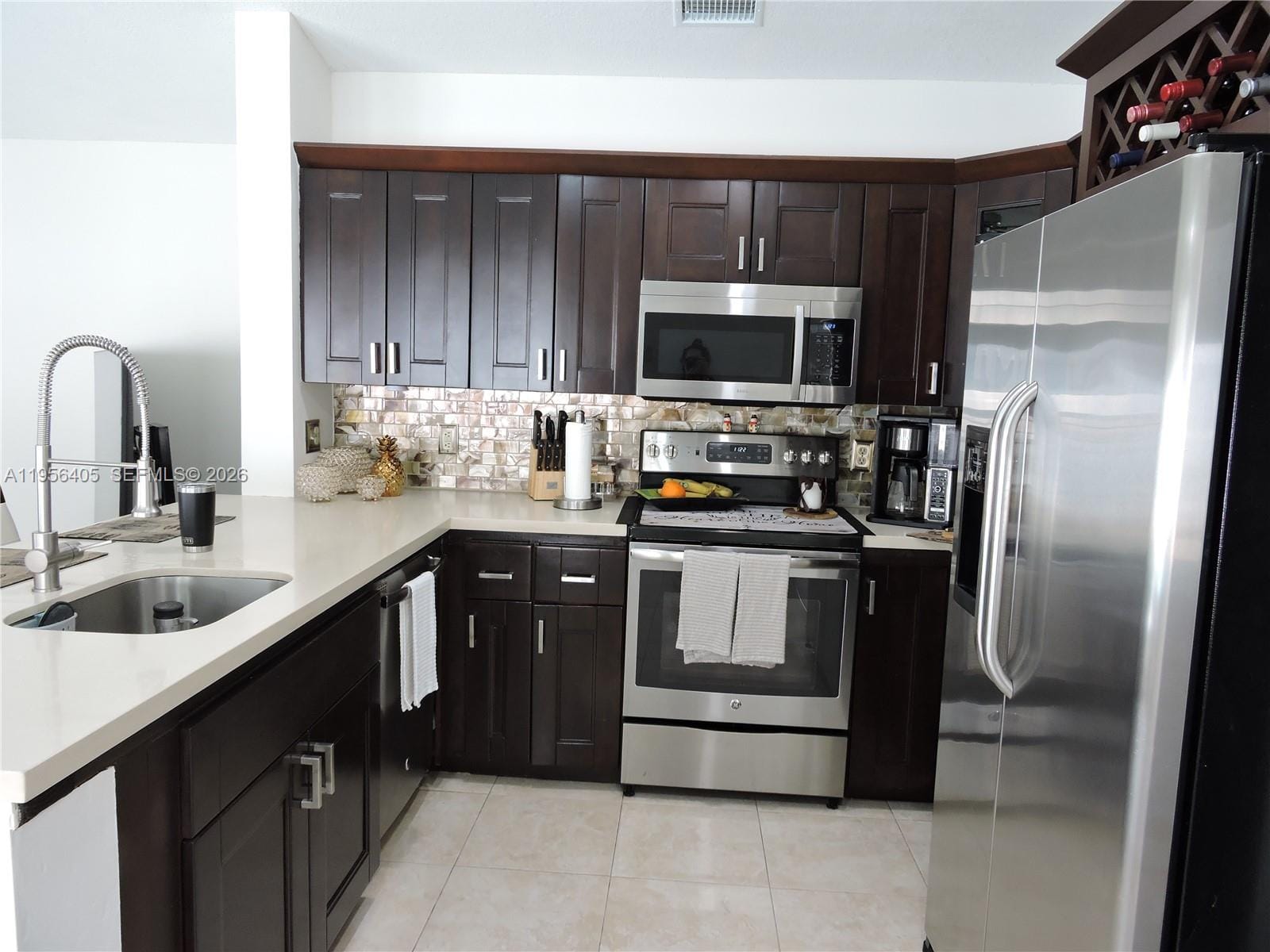 10575 SW 12th Manor, Pembroke Pines, FL 33025 photo 9