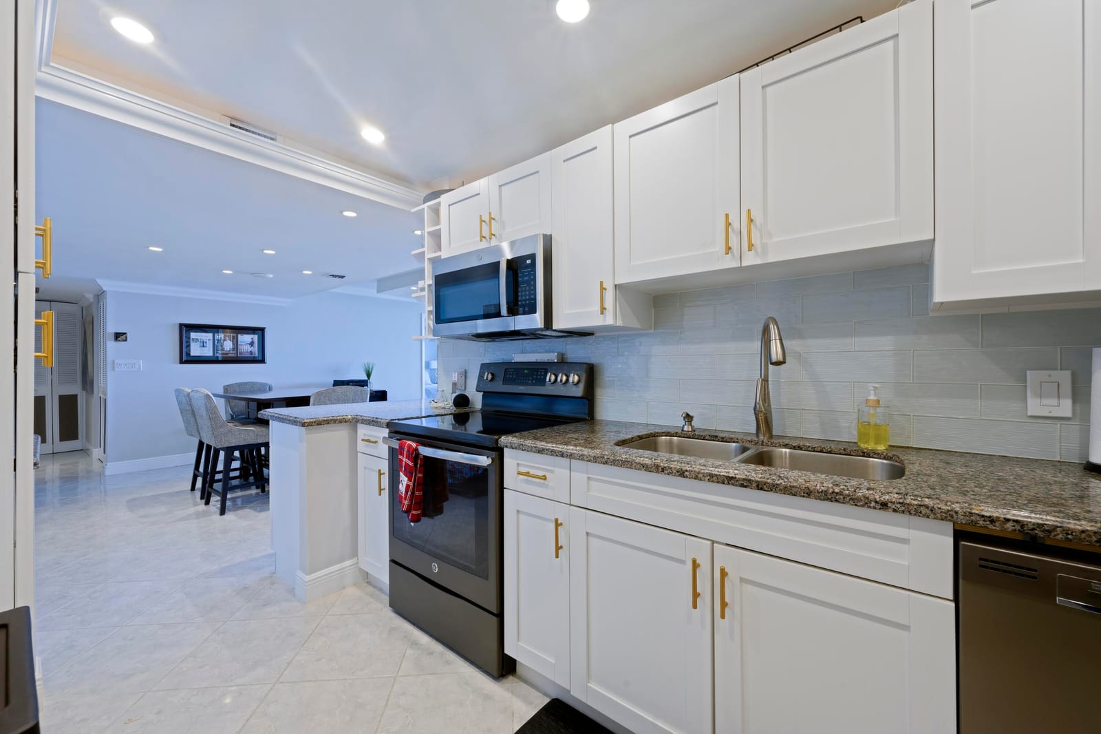 5600 N Flagler Drive 1906, West Palm Beach, FL 33407 photo 4