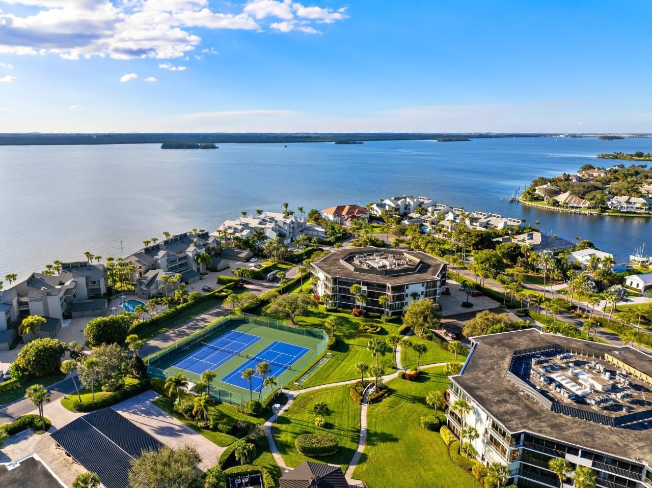 1815 Mooringline Drive 2e, Vero Beach, FL 32963, Vero Beach