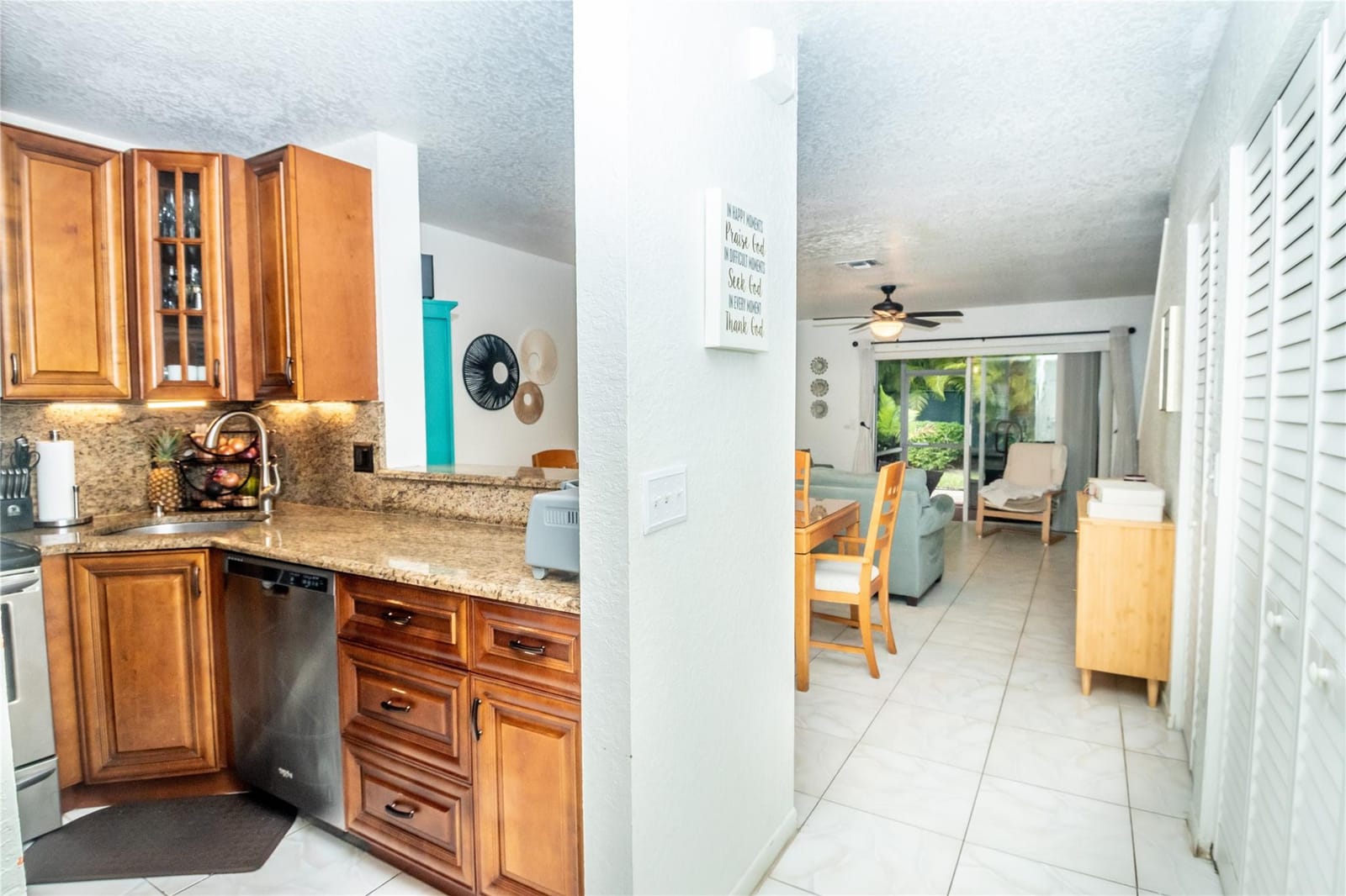 9780 Kamena Circle — photo 4