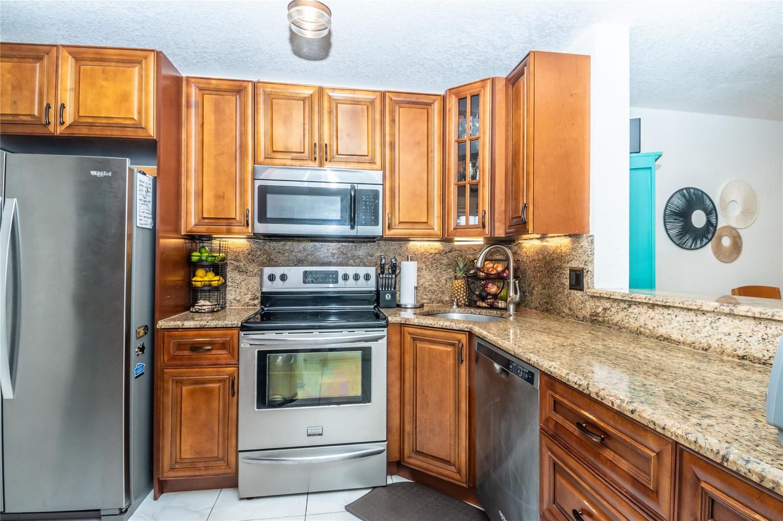 9780 Kamena Circle — photo 5