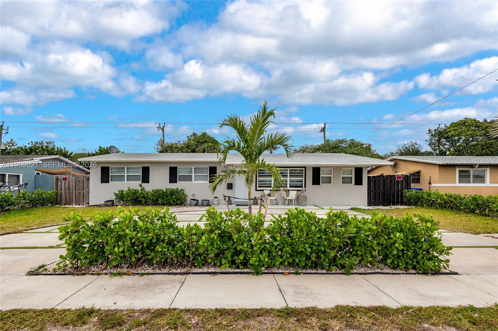 200 SW 69th Terrace, Pembroke Pines, FL 33023, Pembroke Pines