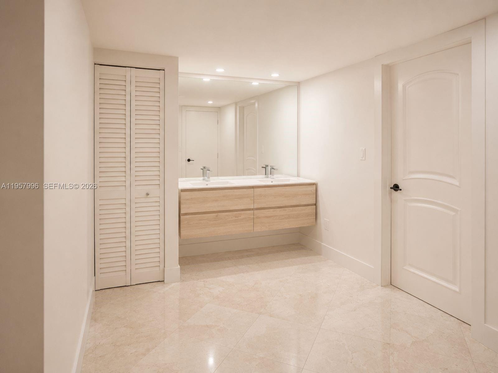 520 Brickell Key Drive A1904, Miami, FL 33131 photo 26