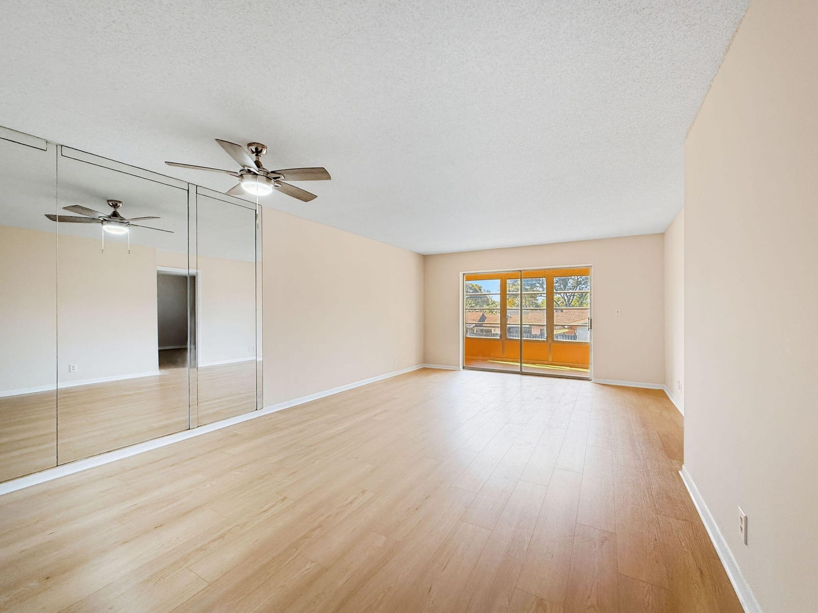 9374 SW Sw 3rd Street Street 714, Boca Raton, FL 33428
