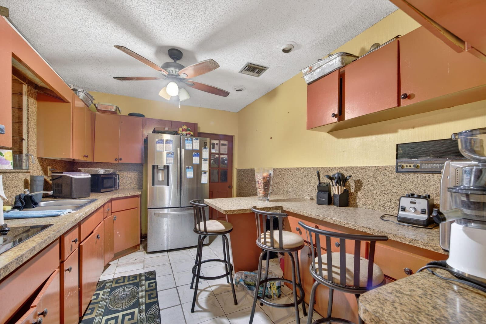 9281 Martinique Drive, Miami, FL 33189 photo 16