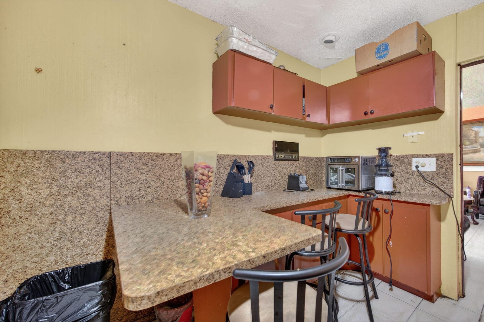 9281 Martinique Drive, Miami, FL 33189 photo 17