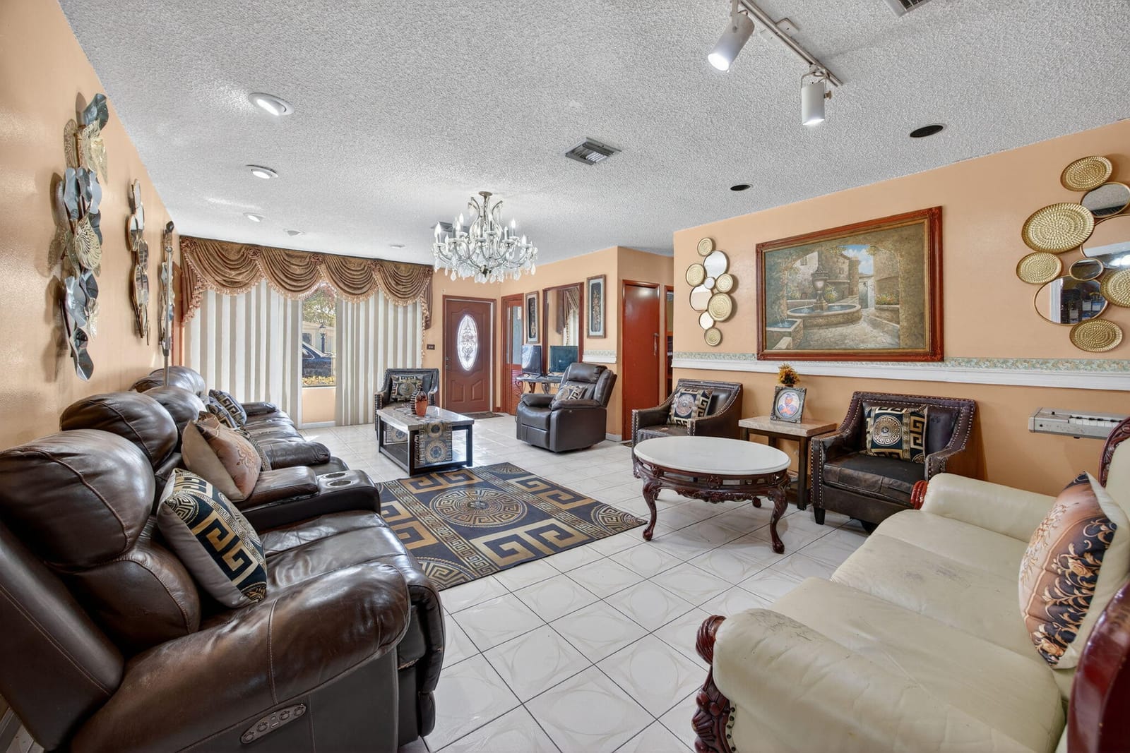 9281 Martinique Drive — photo 6