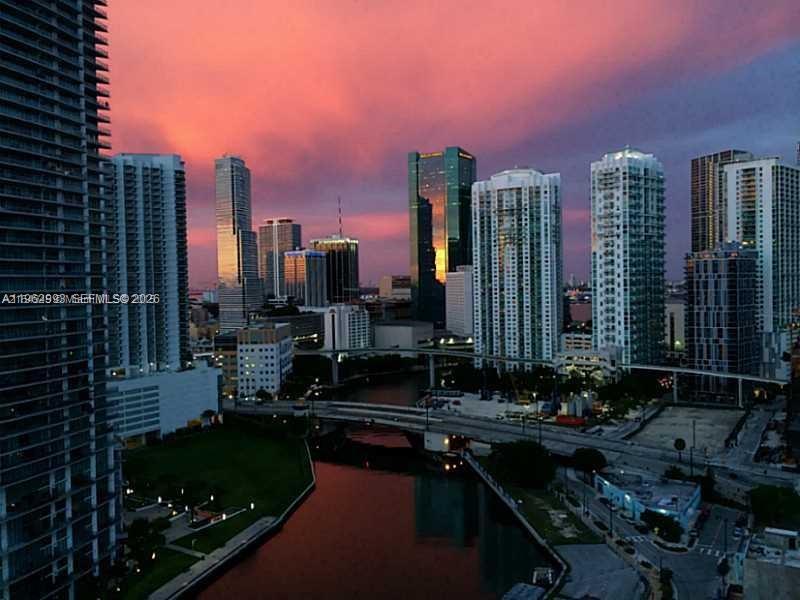 690 SW 1st Court 1506, Miami, FL 33130, Miami