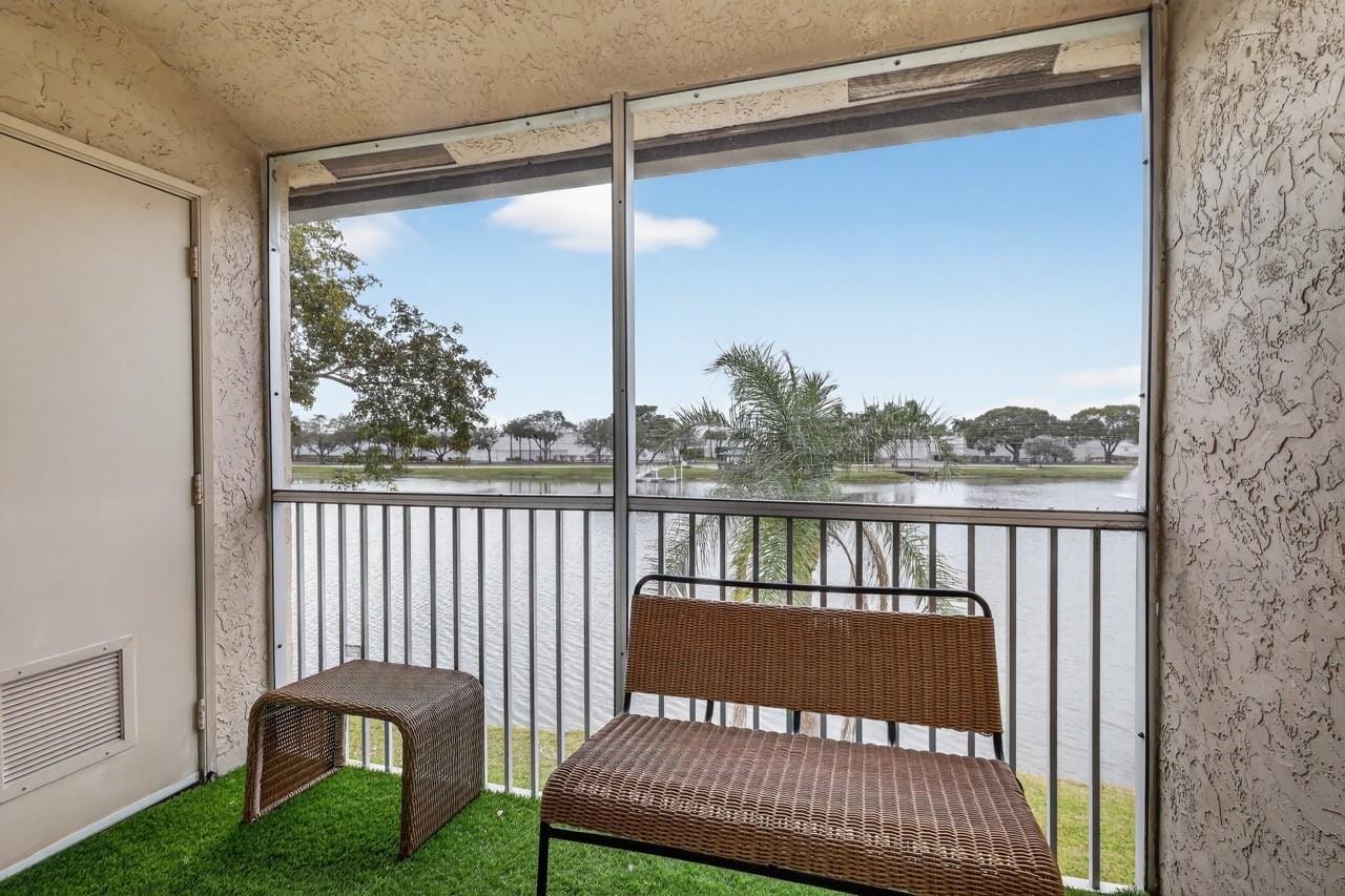 5511 Lakeside Drive 202, Margate, FL 33063