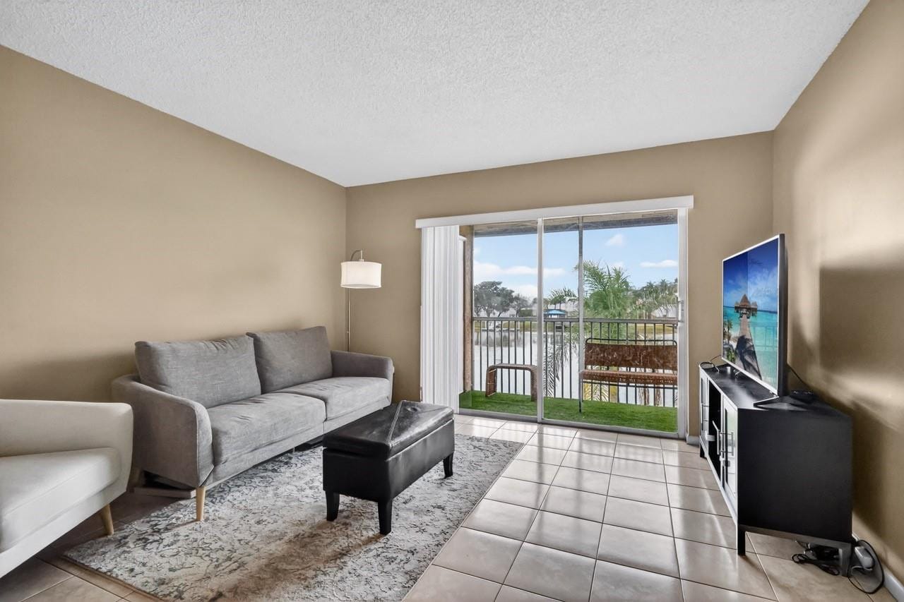 5511 Lakeside Drive 202 — photo 9