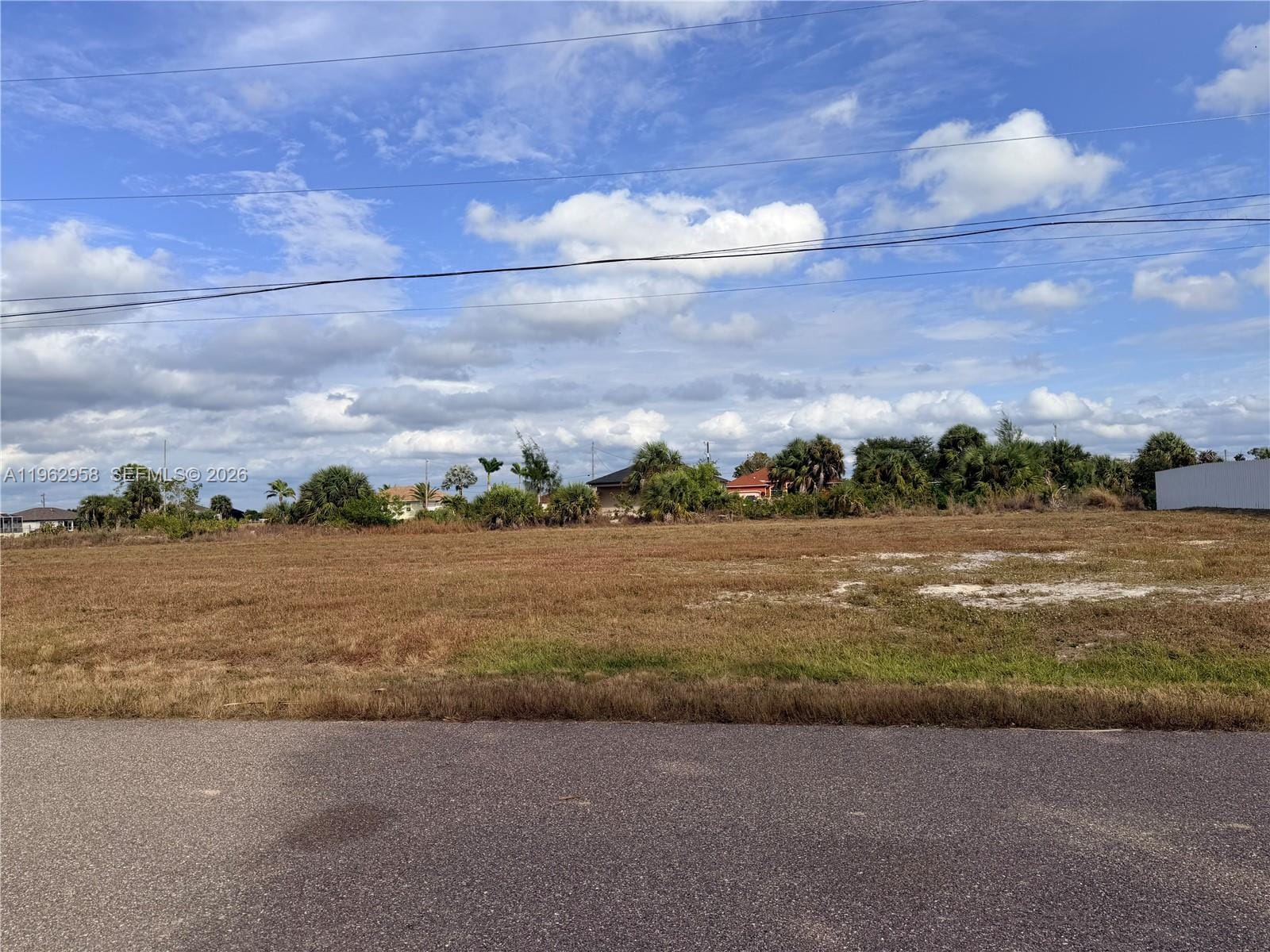 3737 NE 12 Th Place, Cape Coral, FL 33909 photo 5