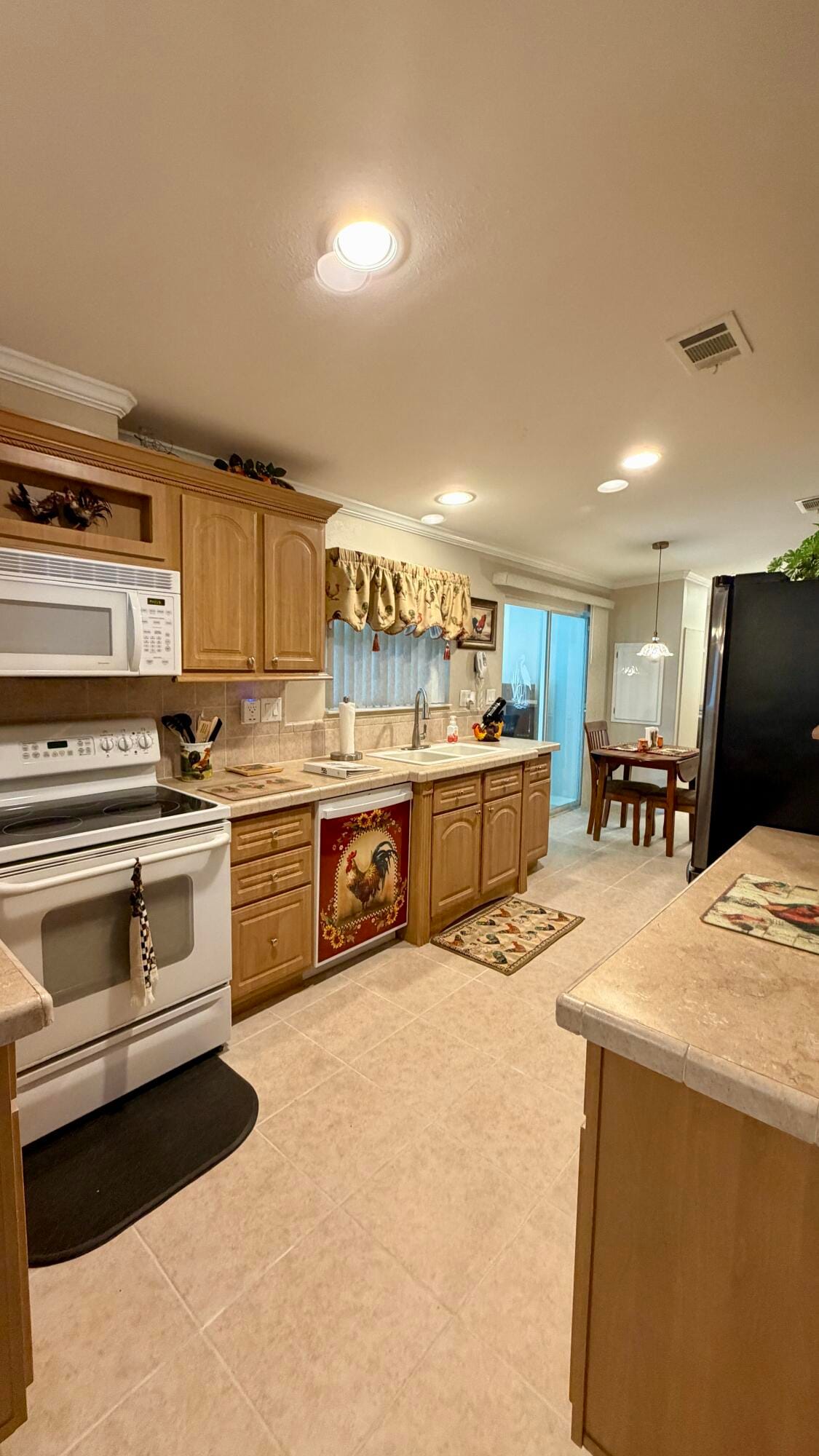 621 Puffin Drive, Barefoot Bay, FL 32976 photo 12