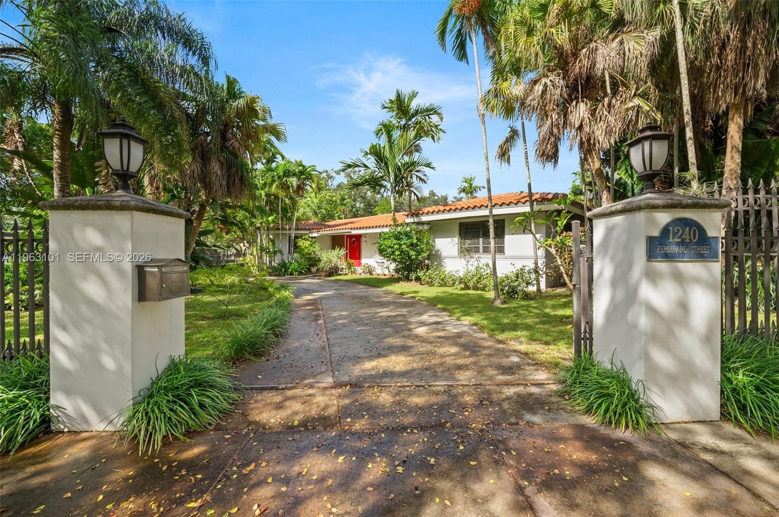 1240 Ferdinand Street, Coral Gables, FL 33134 photo 8