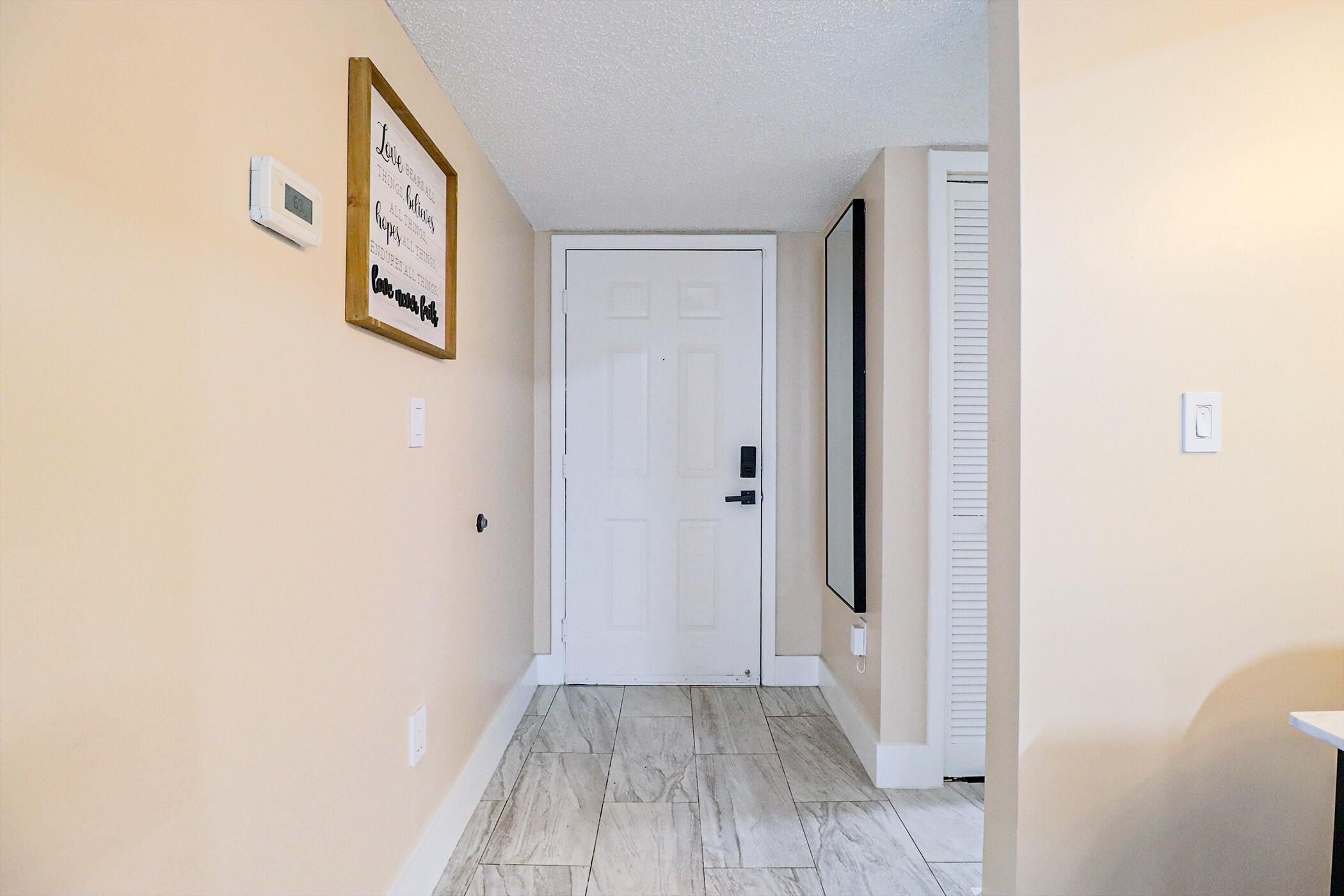 450 Palm Circle 106, Pembroke Pines, FL 33025 photo 5