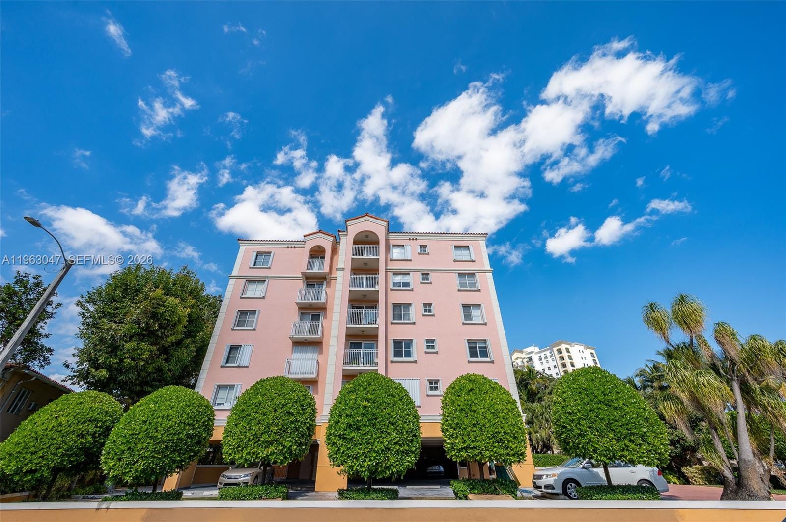 1 Alhambra Circle 403, Coral Gables, FL 33134