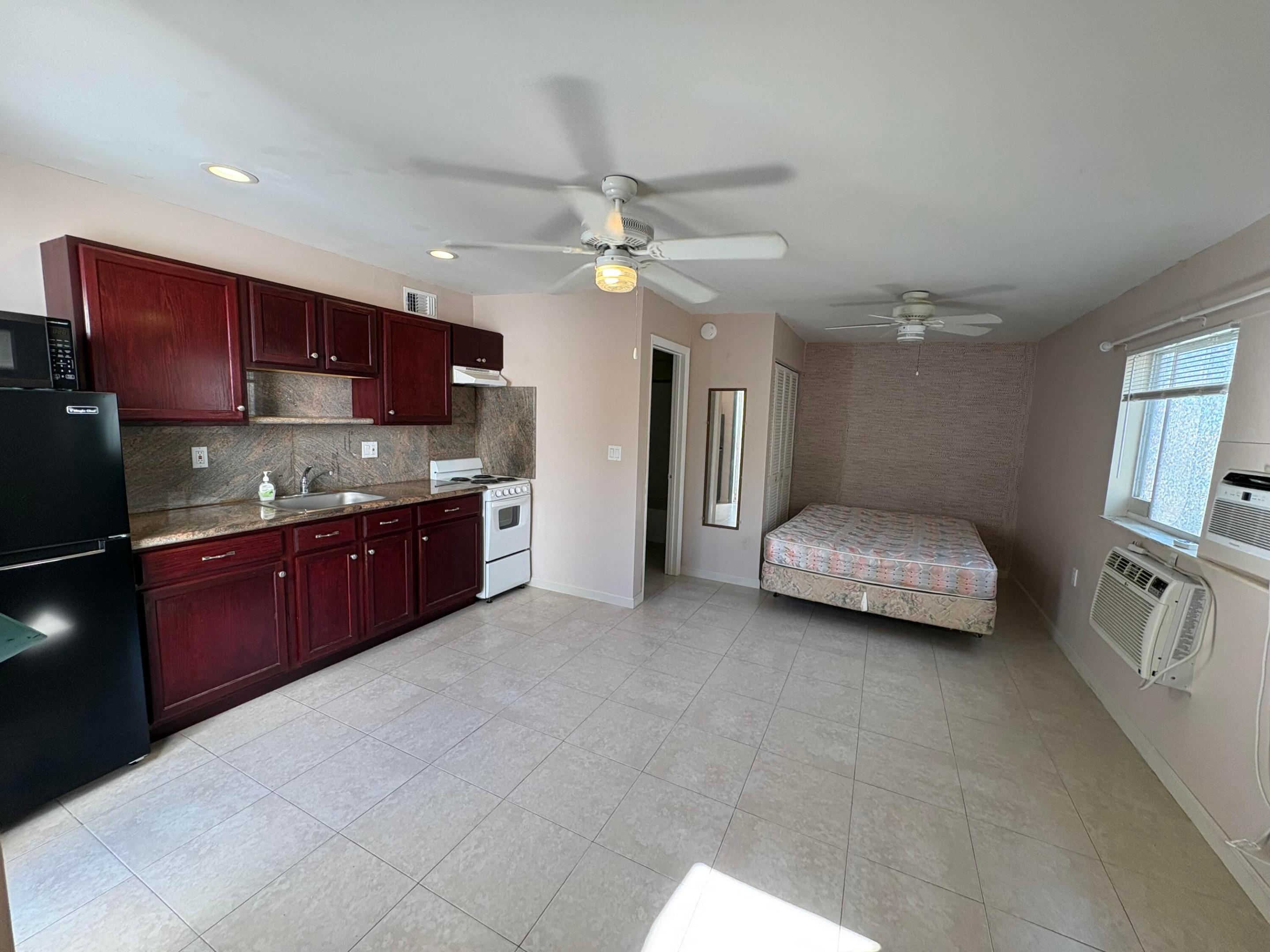 141 Ipswich Street 3, Boca Raton, FL 33487, Boca Raton