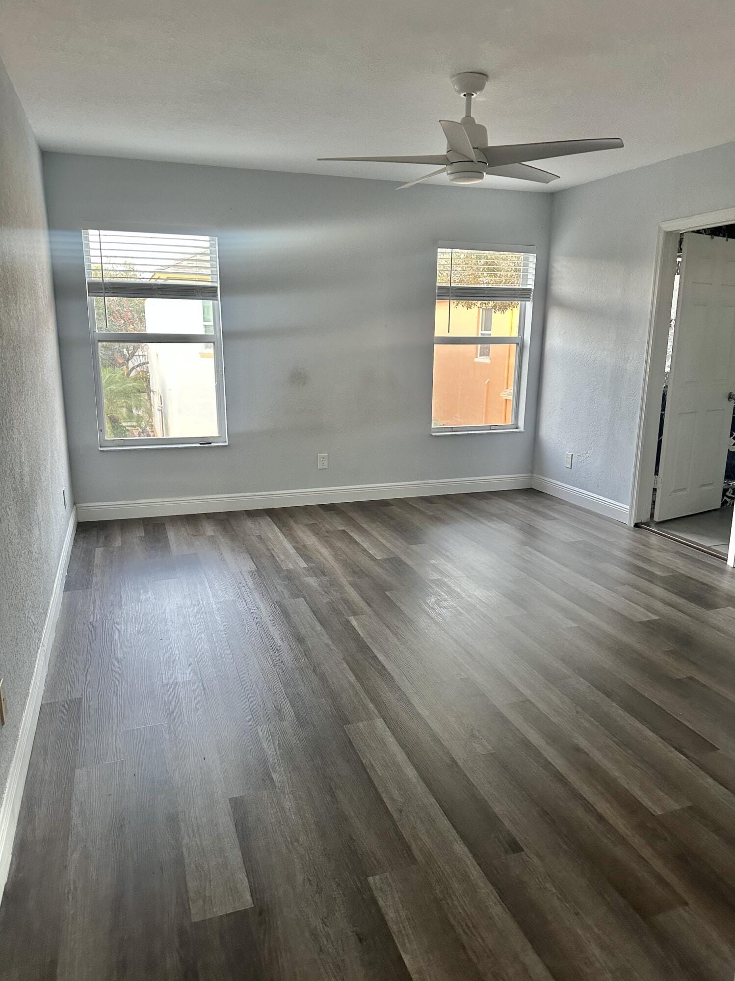 2143 SE Se Bell Isle Drive Drive — photo 5