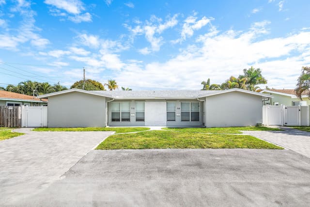708-710 NE 23rd Avenue, Fair Way Park, Pompano Beach, FL