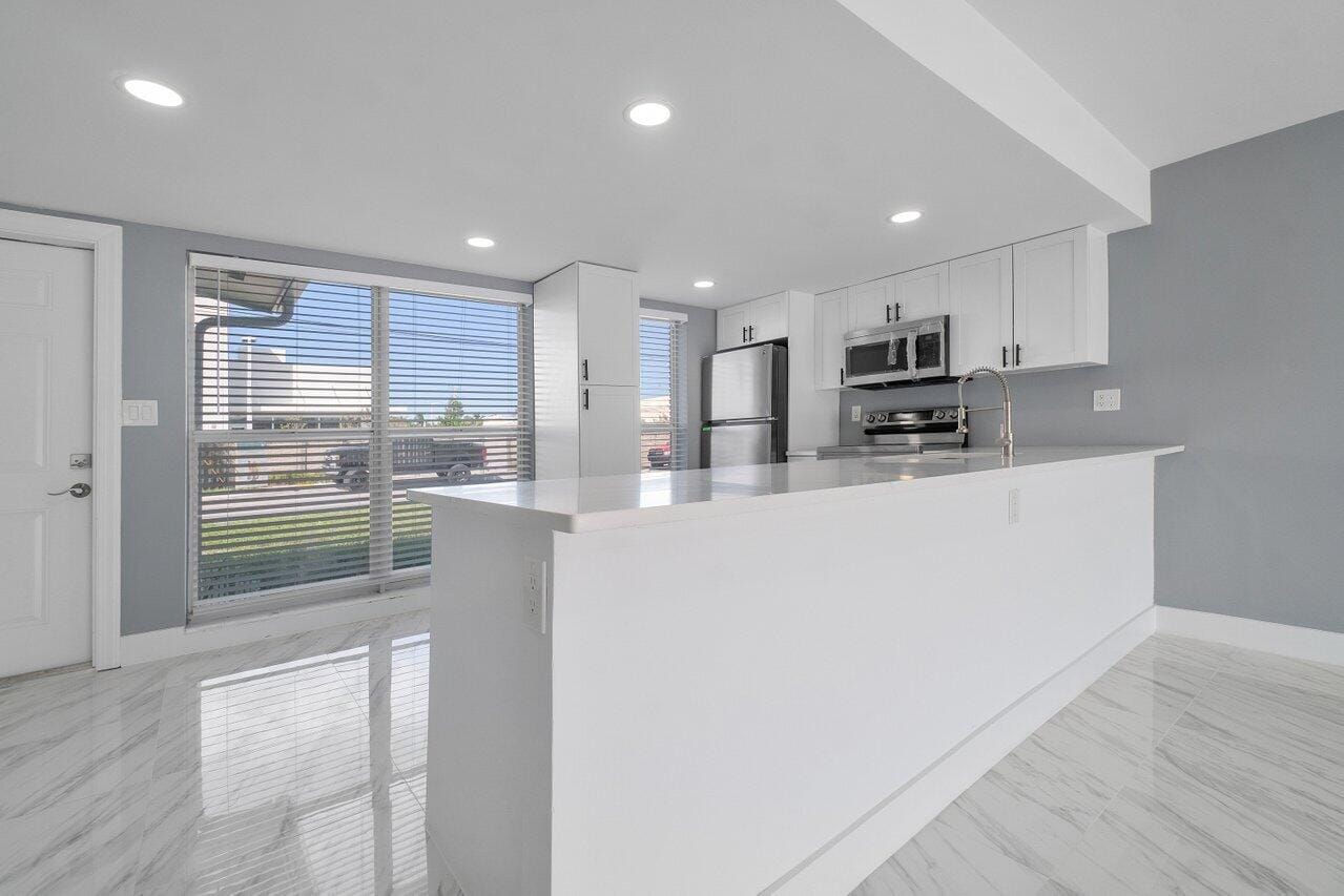 708-710 NE 23rd Avenue, Pompano Beach, FL 33062 photo 26