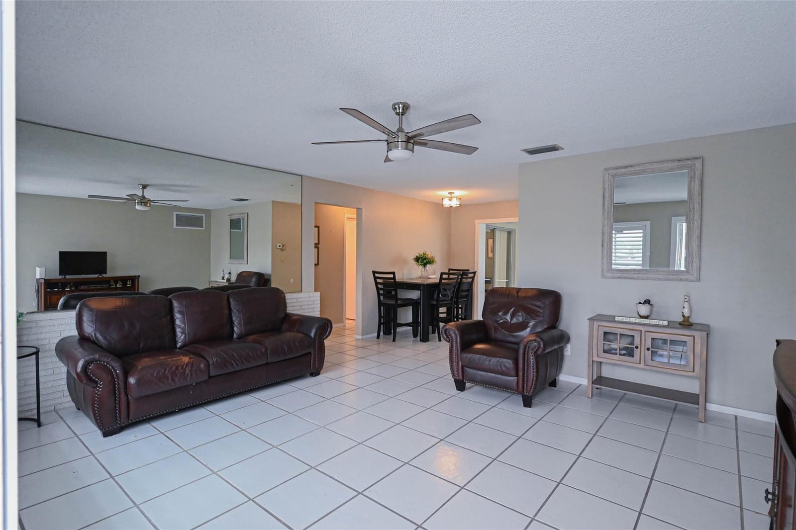 2741 W Golf Boulevard — photo 2