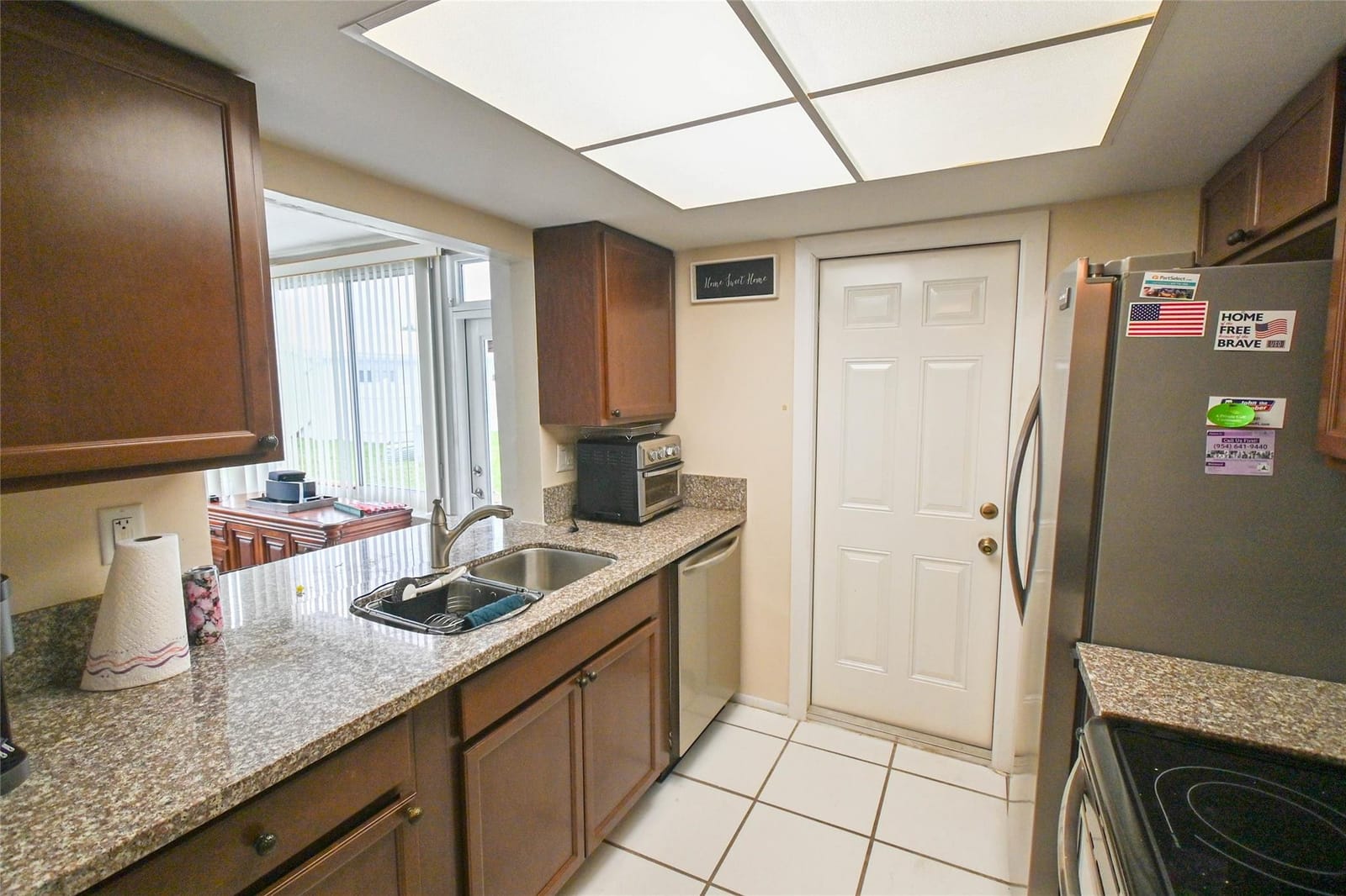2741 W Golf Boulevard — photo 3