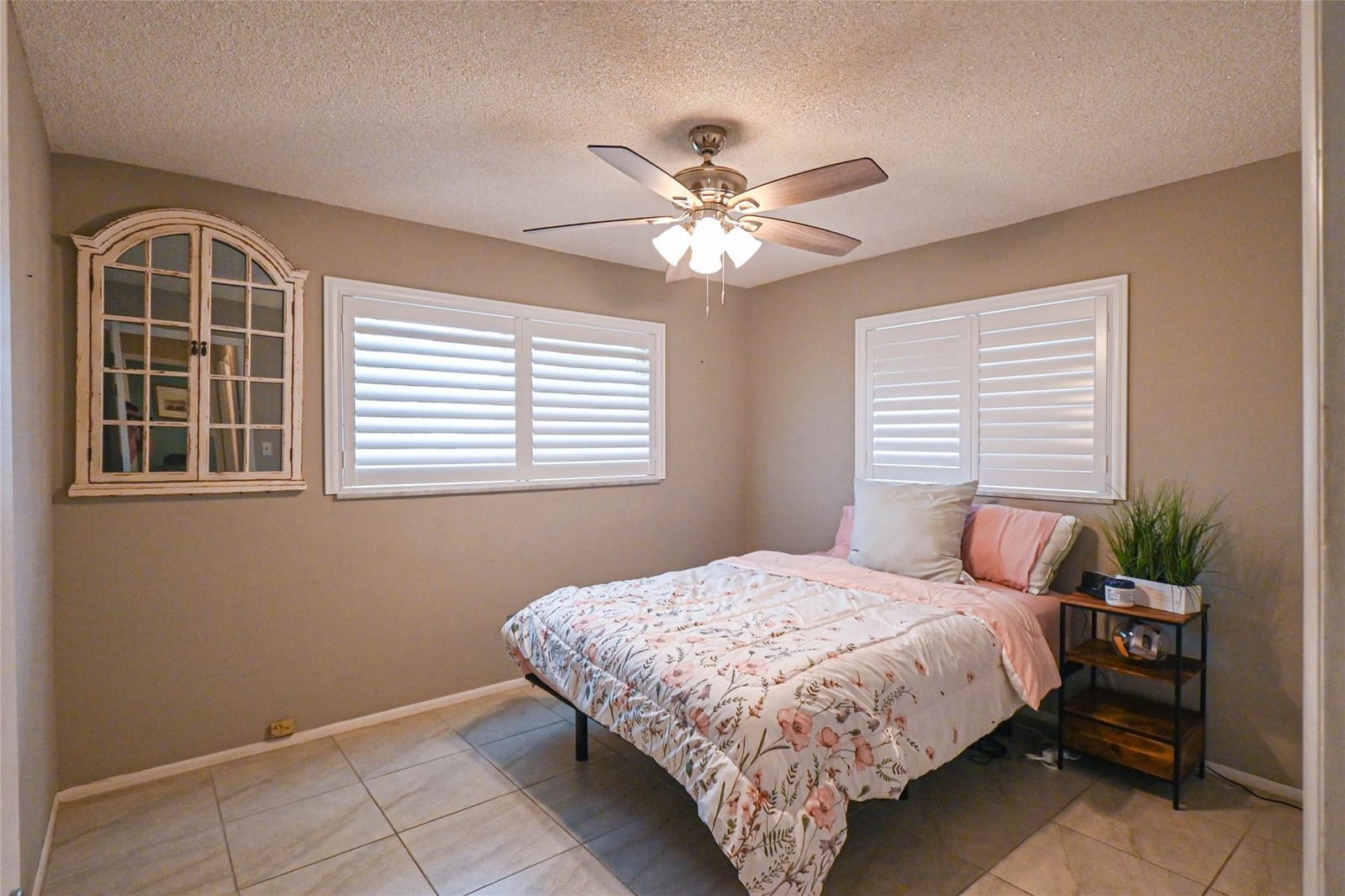 2741 W Golf Boulevard — photo 7