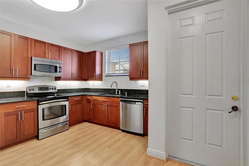 1345 SW 4th Court, Fort Lauderdale, FL 33312 photo 7
