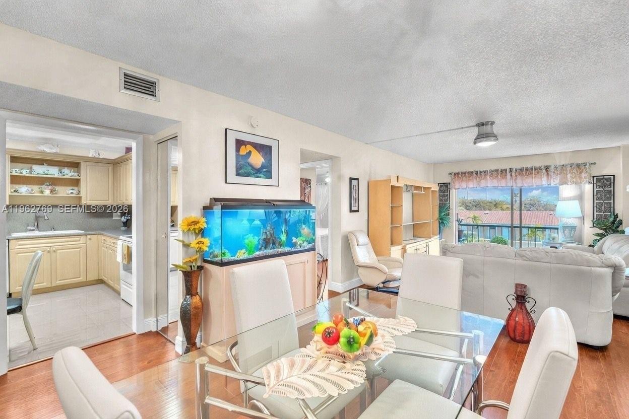 4160 Inverrary Drive 308, Lauderhill, FL 33319, Lauderhill