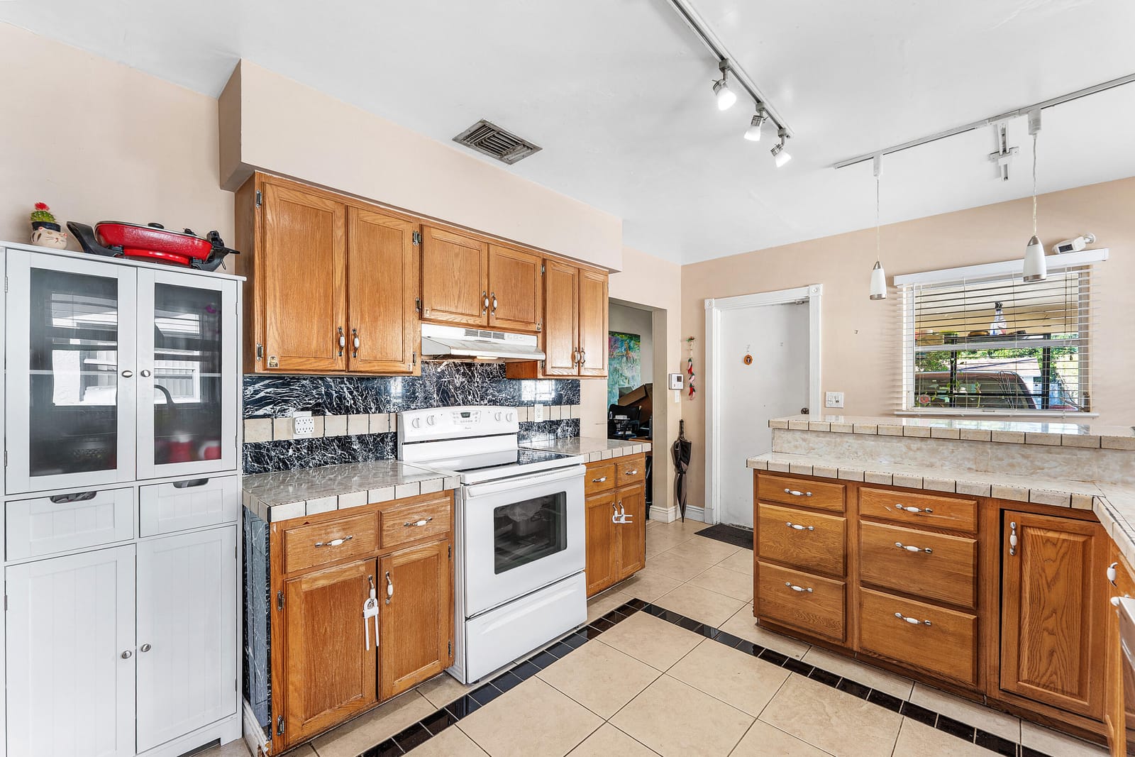 3680 NE 15th Terrace, Pompano Beach, FL 33064 photo 11