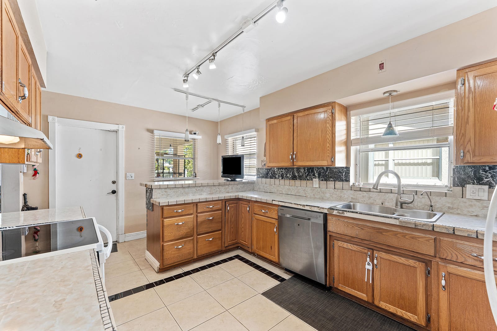 3680 NE 15th Terrace, Pompano Beach, FL 33064 photo 10