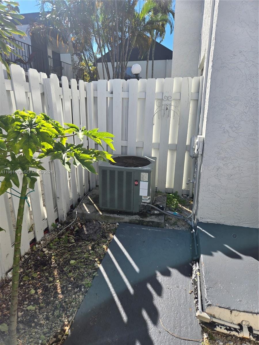 15454 SW 85th Lane 135, Miami, FL 33193 photo 6