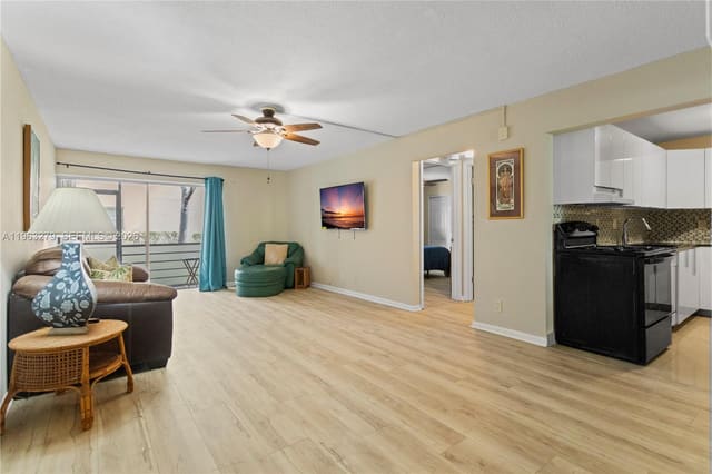 1428 SE 4th Avenue 132, sold in Deerfield Pines, Deerfield Beach, FL