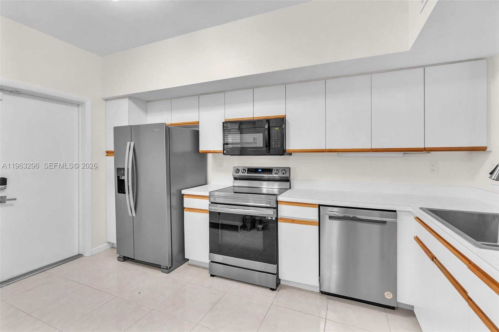 11864 SW 97th Terrace, Miami, FL 33186 photo 9